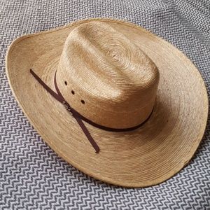 tony lama 25x straw hat